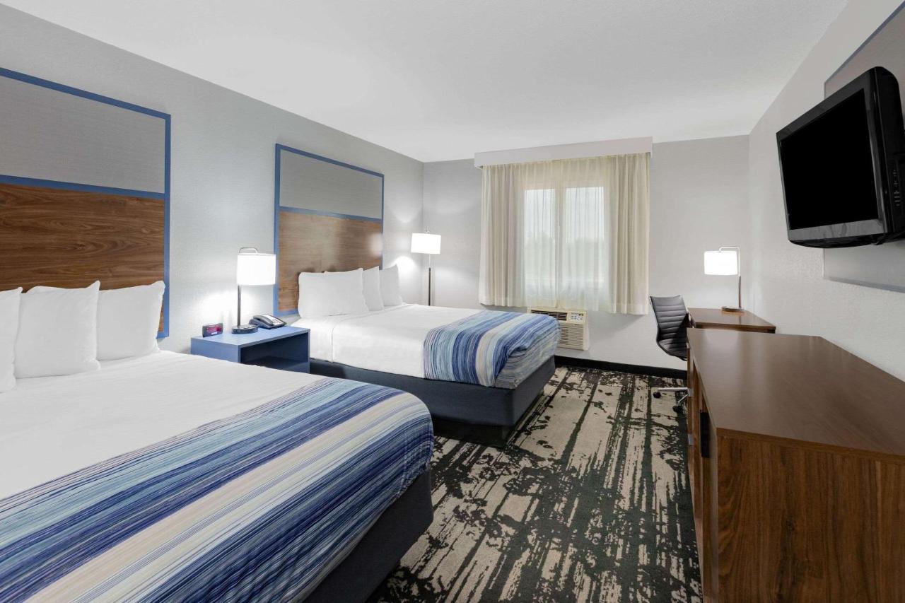Americinn By Wyndham Pella Eksteriør billede