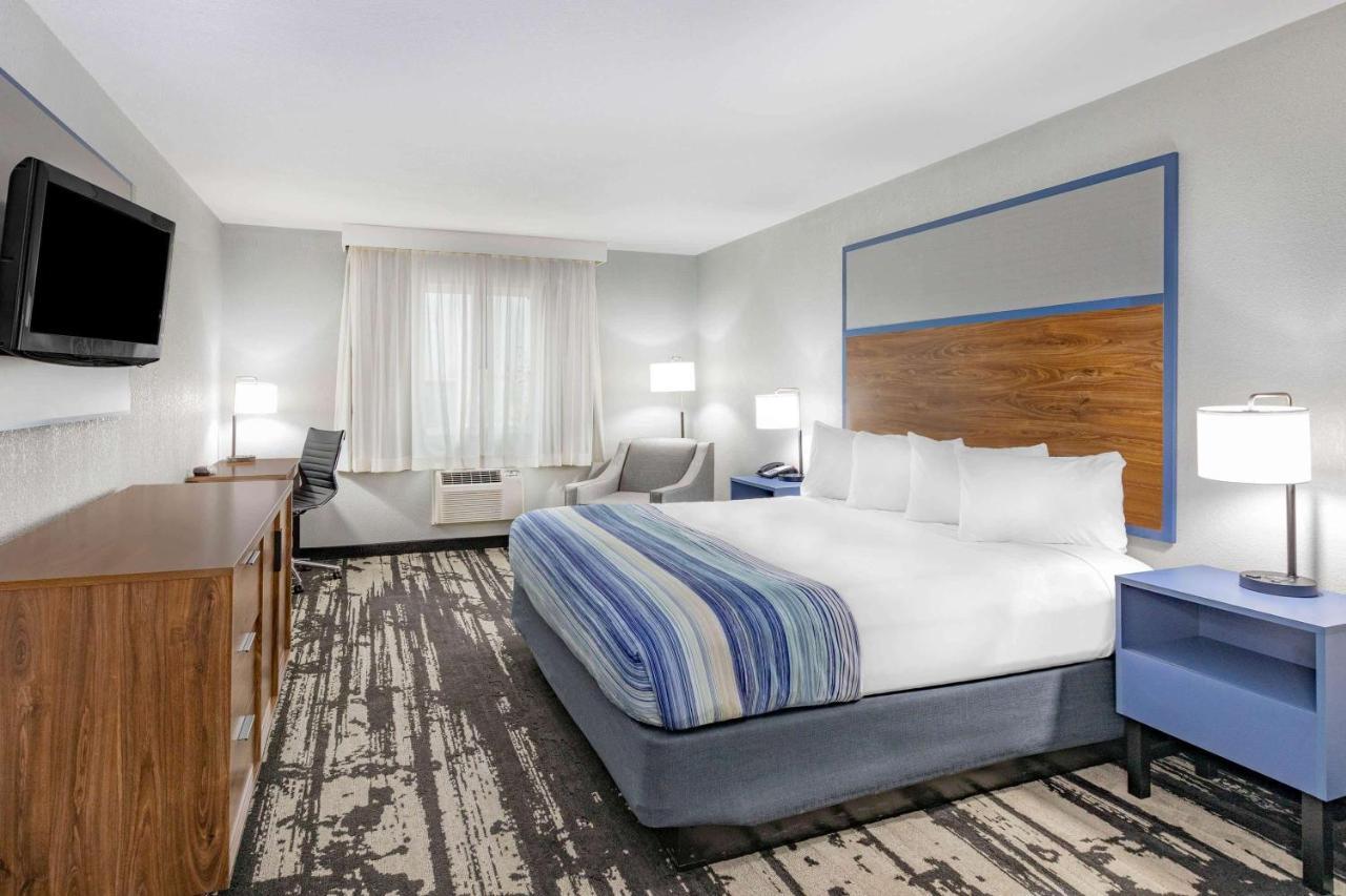 Americinn By Wyndham Pella Eksteriør billede