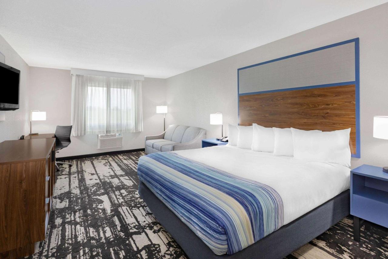 Americinn By Wyndham Pella Eksteriør billede
