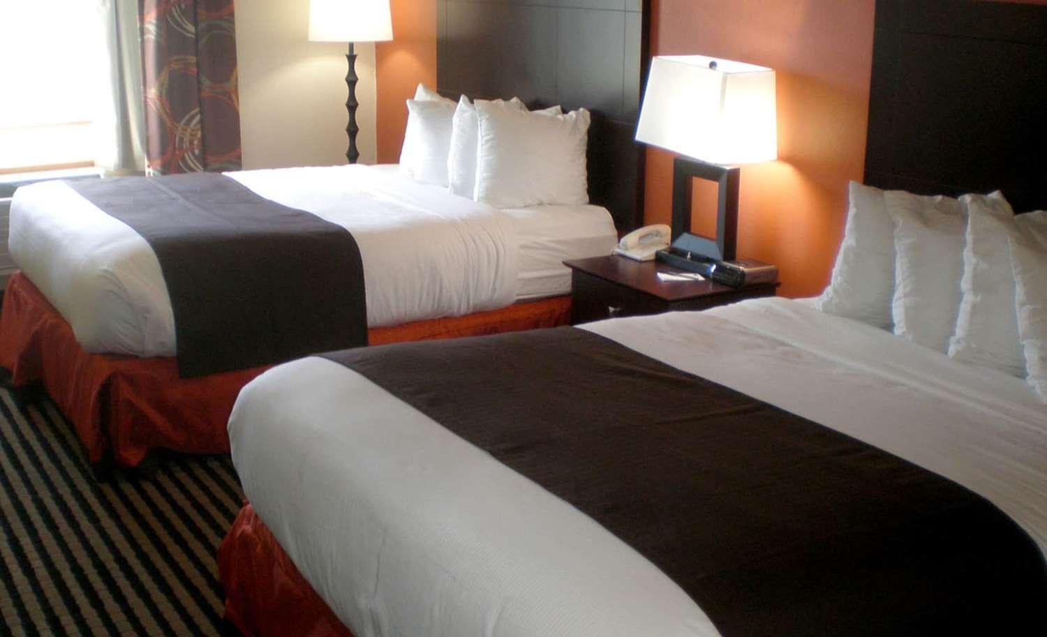 Americinn By Wyndham Pella Eksteriør billede