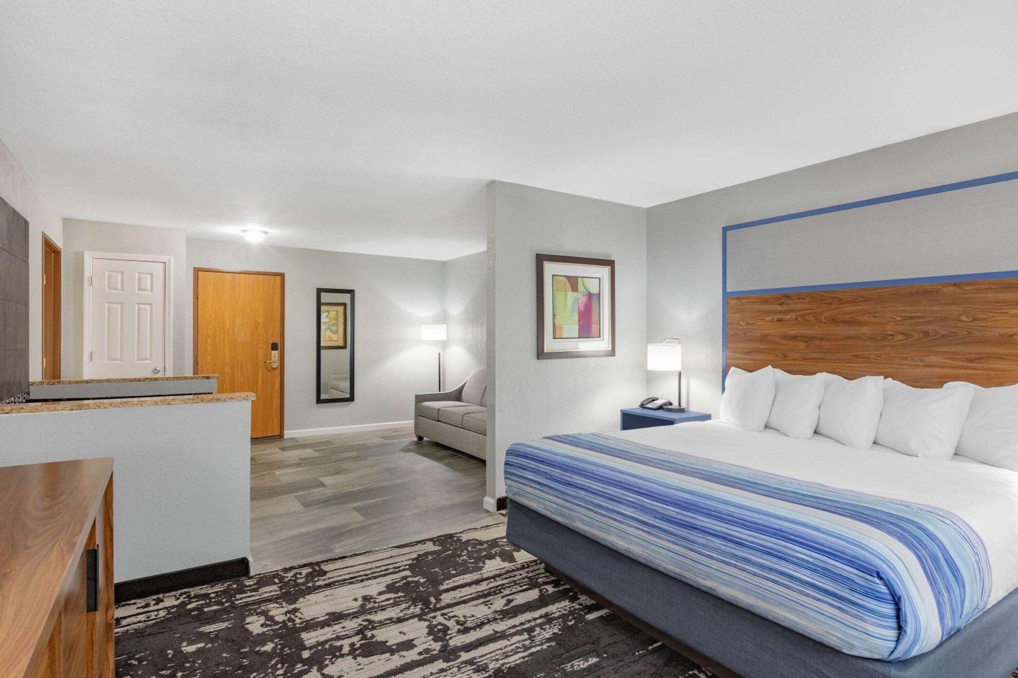 Americinn By Wyndham Pella Eksteriør billede